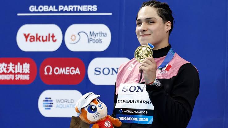 Osmar Olvera hace historia en el Mundial de Singapur
