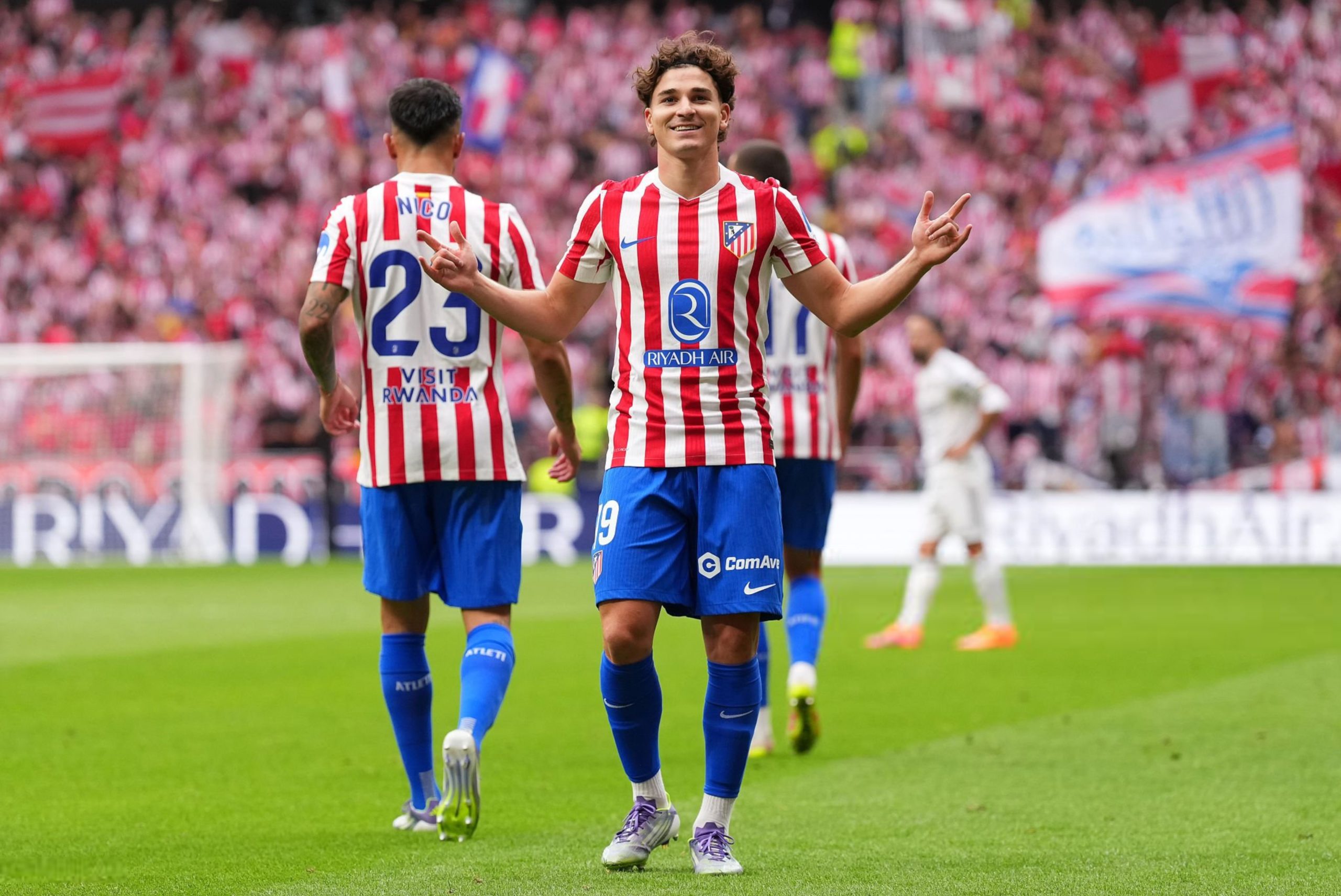 Atlético de Madrid golea 5-2 al Real Madrid en el derbi