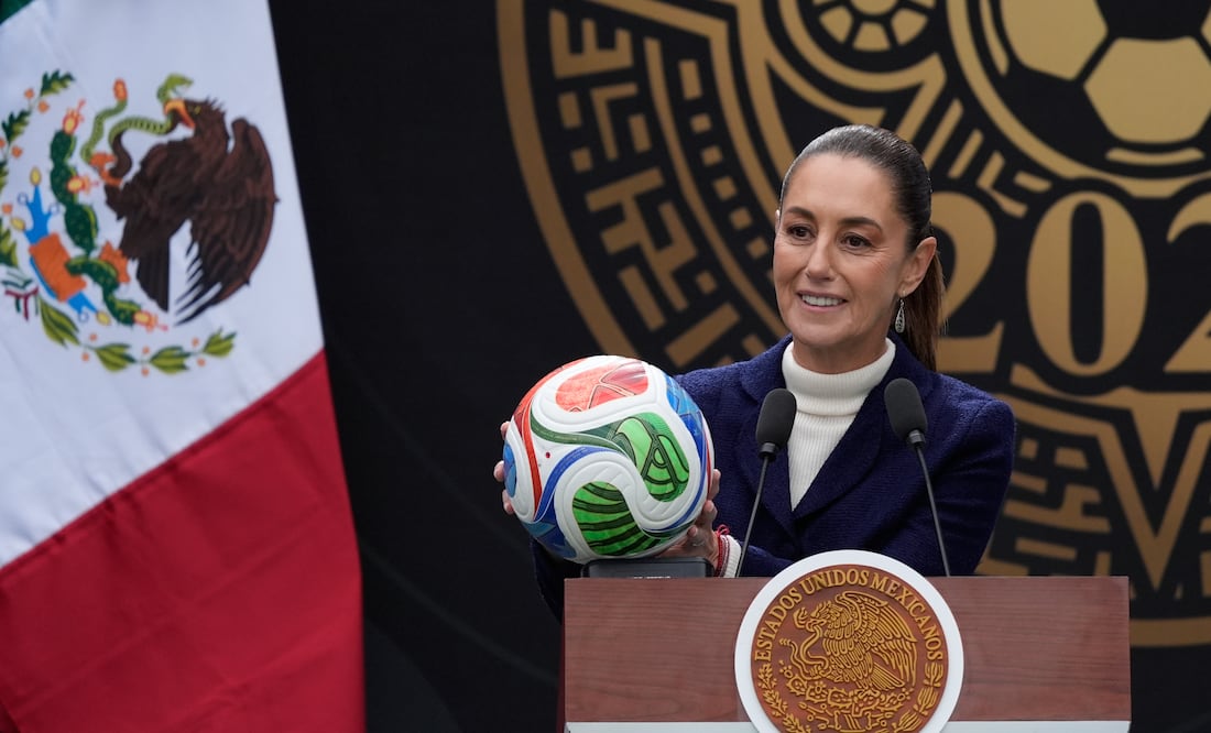 La presidenta cede su boleto: Sheinbaum no irá al partido inaugural del Mundial
