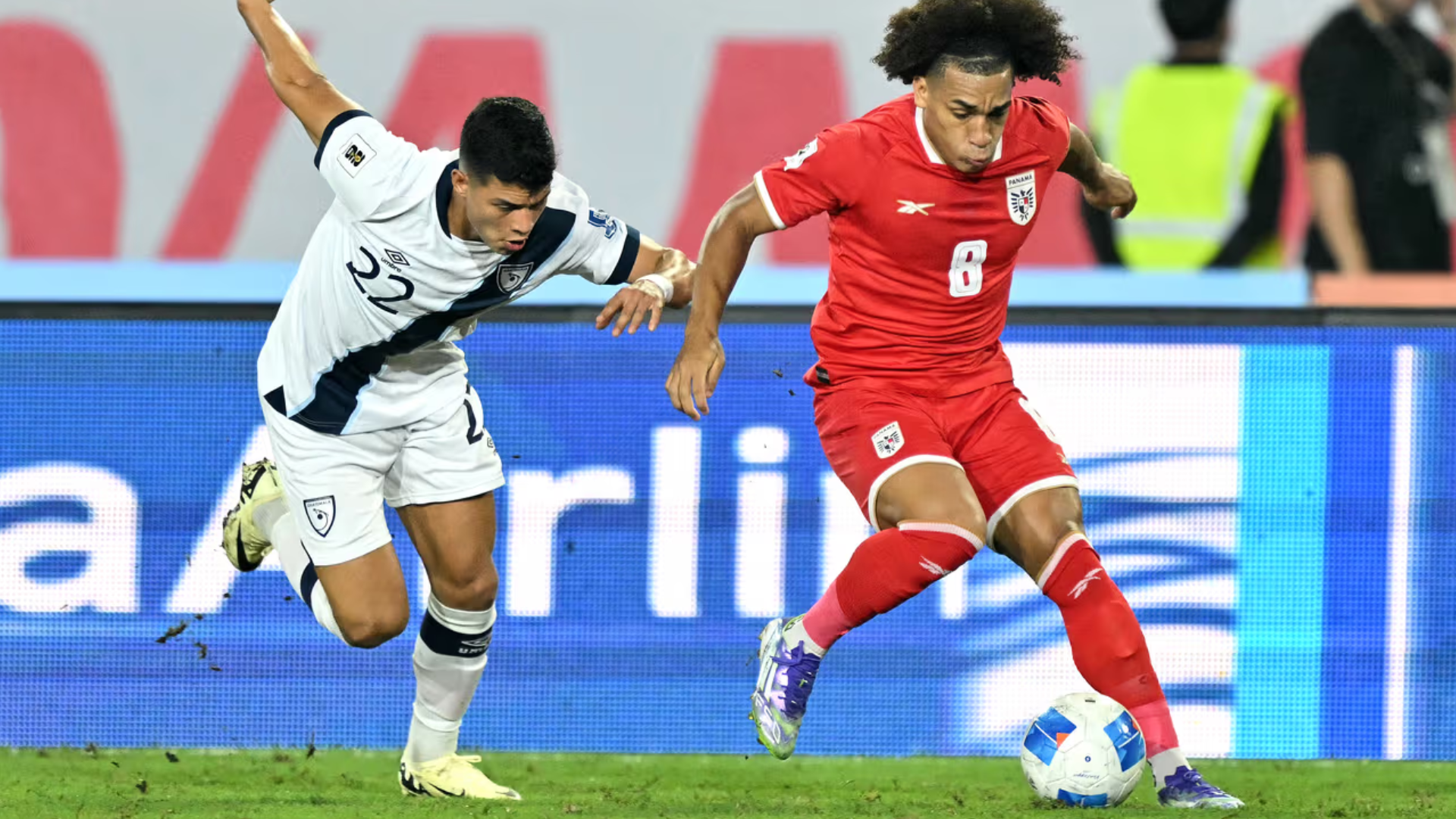Guatemala vs Panamá: tensión máxima y polémica manta